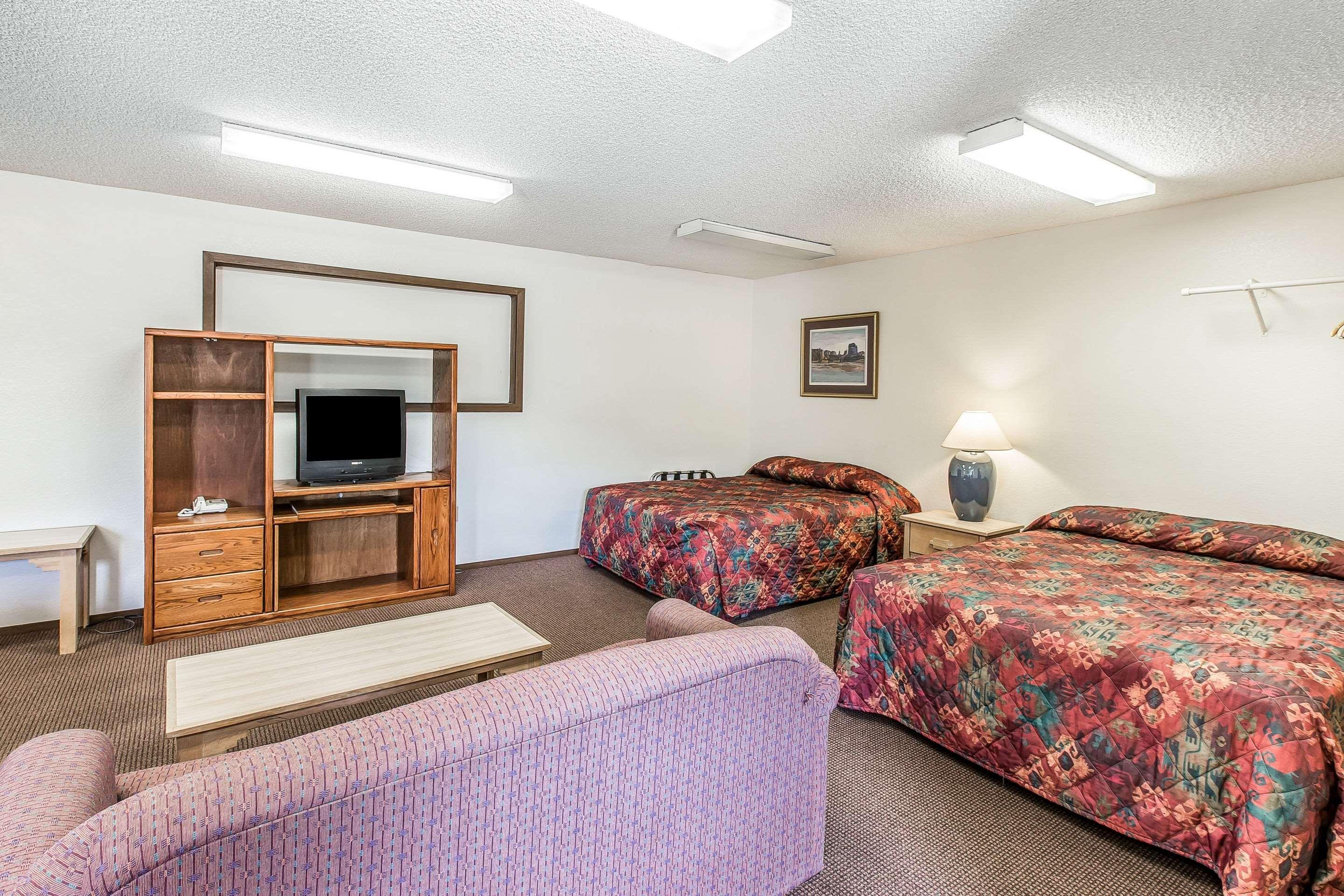 Rodeway Inn Райфл Экстерьер фото